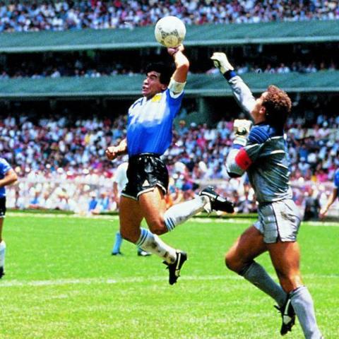 mano de dios