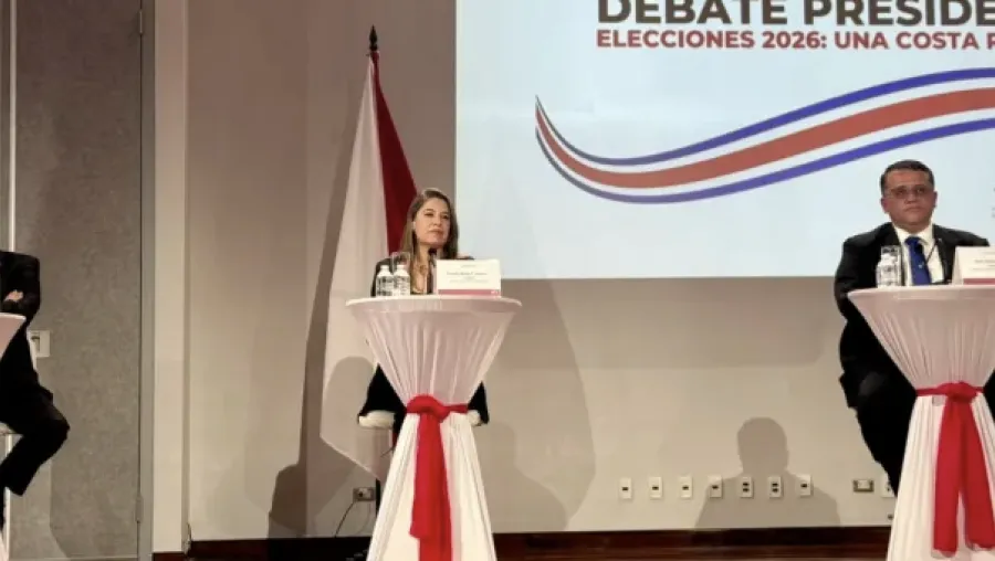 debate UNA
