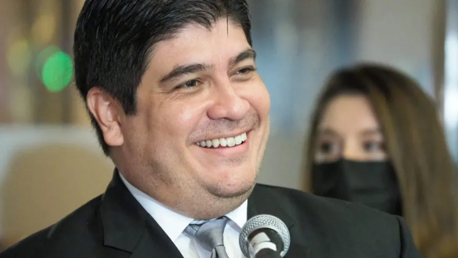 carlos alvarado